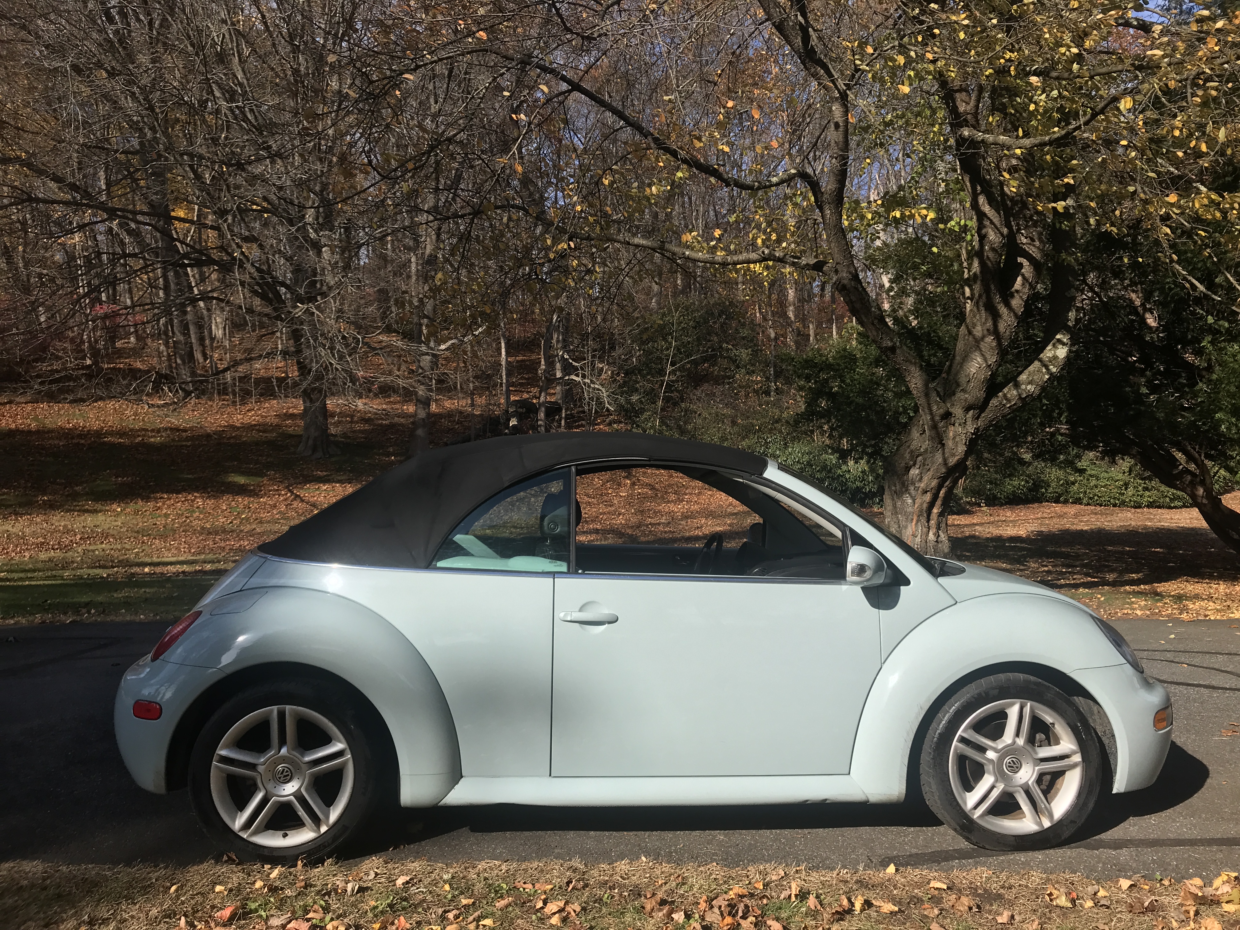 2004 Volkswagen New Beatle Convertible Cabriolet Turbo with 82K — photo 2